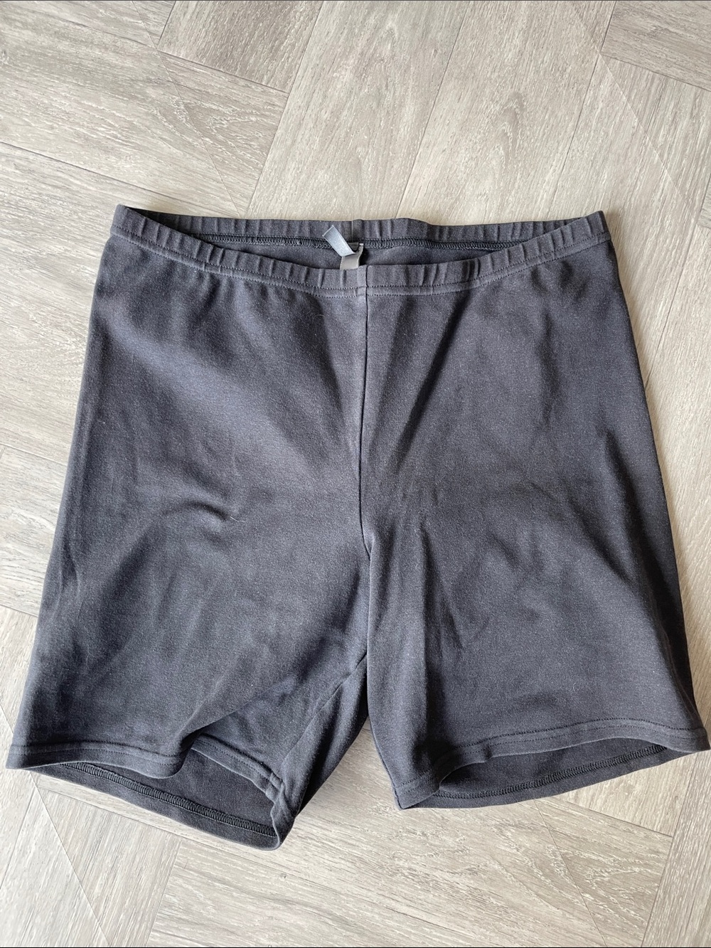 SKIMS outdoor Bike Shorts in Soot